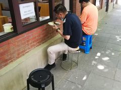 等位区-辣肉面大王(天平路店)