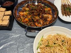 -肥肥虾庄·金牌油焖大虾(杨园滨江时代walk店)