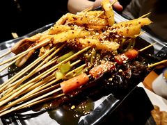 串串-炉小二铜锅牛蛙•川湘菜(三里屯店)