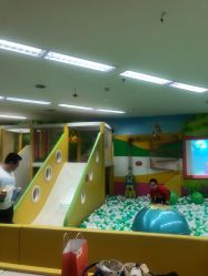 -孩子王(万达广场店)