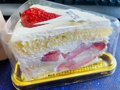 草莓切块-欢牛蛋糕屋(萧山万象汇店)