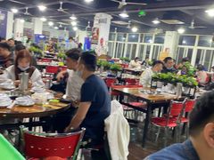 大堂-皖北巫氏三胖地锅鸡(长淮总店)