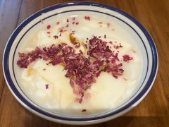 -云阿蛮云南生烫牛肉米线(奉贤路店)