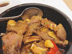 石锅香汁牛仔骨-宜宾海鲜酒家·三十年老字号