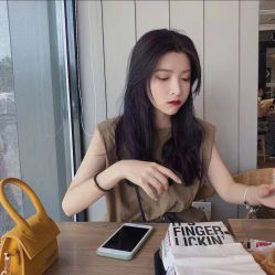 -首脑美发沙龙
