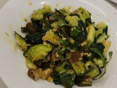 肘花拍黄瓜-东方饺子王(新奥购物中心店)