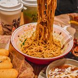 寻找美食｜快来一碗味美香甜的遇见小面吧