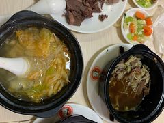 -闫家驴肉老店(华电一校店)