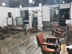 -纯剪男士理发馆·烫染专业店