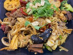 -醉人椒麻辣香锅(王府井喜悦店)