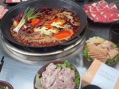 -扎起市井老火锅(乐山总店)