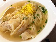 虾仁馄饨面-鼎泰丰(国贸商城店)