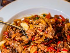 -爱碗亭·鲜炒湖南菜(壹城中心店)