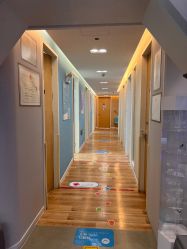 -唯儿诺儿童医院·儿科·眼科·口腔(海岸城店)