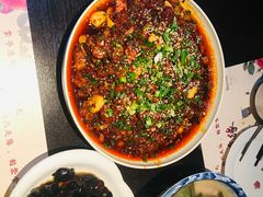 -舌尖上的食缘花园主题餐厅