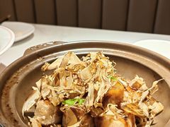 舞动荔浦芋头-百年神厨·地道川菜(清江西路店)