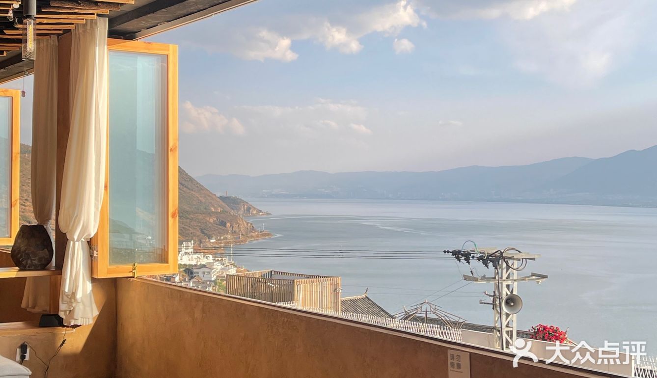 浪漫的不是我！是大理这家落日海景餐厅