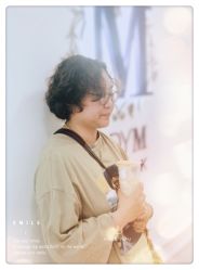 -变画·发型STUDIO