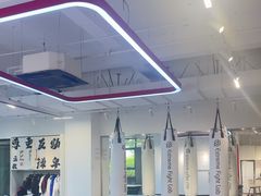 -EFL巴西柔术·综合格斗·泰拳·少儿体能训练(虹桥德必馆)