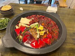 -黄潇洒老火锅(九眼桥宏济巷店)
