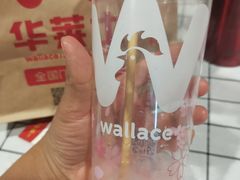 -华莱士·全鸡汉堡(加州步行街店)