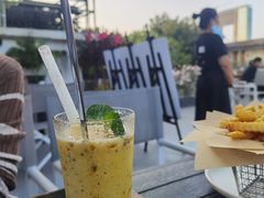 -喜洲吧·江畔老船厂·庭院餐厅(喜临院店)