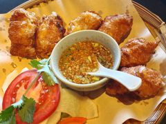 -大头虾越式风味餐厅(光明广场店)