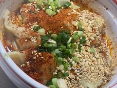 -八二小区抄手(龙湖上城天街店)