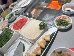 -海底捞火锅(宝龙广场夜宵主题店)