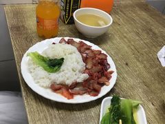 -煲煲香快餐(南京路店)