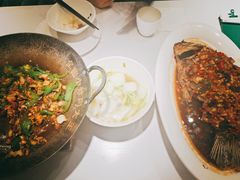 -费大厨辣椒炒肉(高铁吾悦广场店)