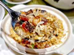 黄鱼腊肠炒饭-宣和苑(华侨新村店)