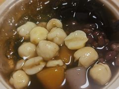 -RUXU入续糖水铺与包(卓悦中心店)