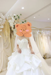 -台湾蔡美月婚纱租赁