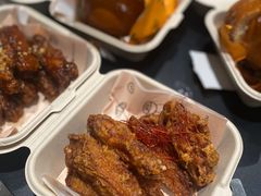蒜香鸡翅-JPG canteen(广州寺右公馆店)