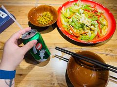 -先启半步颠小酒馆(虹桥龙湖天街店)