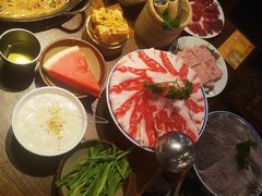 -萍姐火锅·公路夜市(武汉首店)