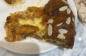 Fried Potato Fries Grilled Chicken Chicago Pizza