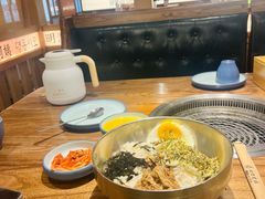 -明洞阿姨·韩式酱蟹烤肉·创意料理(三元桥店)