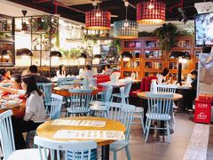 用餐区-外婆小聚茶餐厅·生日·团建(市民中心店)