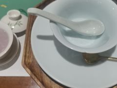 -荷风细雨·中国茶宴(世纪大道店)