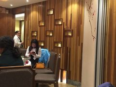 等位区-小天厨民间菜馆(深圳街店)