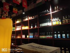 -顽啤熊·酒客酒馆(苏城夜景必选店)