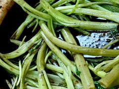 -大石鼓山庄·珠海第一烧猪