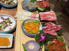 -明洞阿姨·韩式酱蟹烤肉·创意料理(三元桥店)