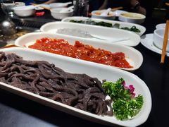 -海底捞火锅智慧餐厅(中骏世界城店)