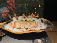 -蟹犇前•帝王蟹雪蟹(陆家嘴店)