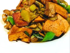 -桂满陇·手作小笼包&江南叫花鸡(中山公园店)