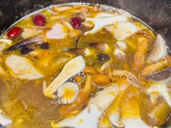 -芸山季·云南山珍菌火锅(人民广场来福士店)