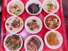 -蓝田九大碗民俗食府(蓝田店)